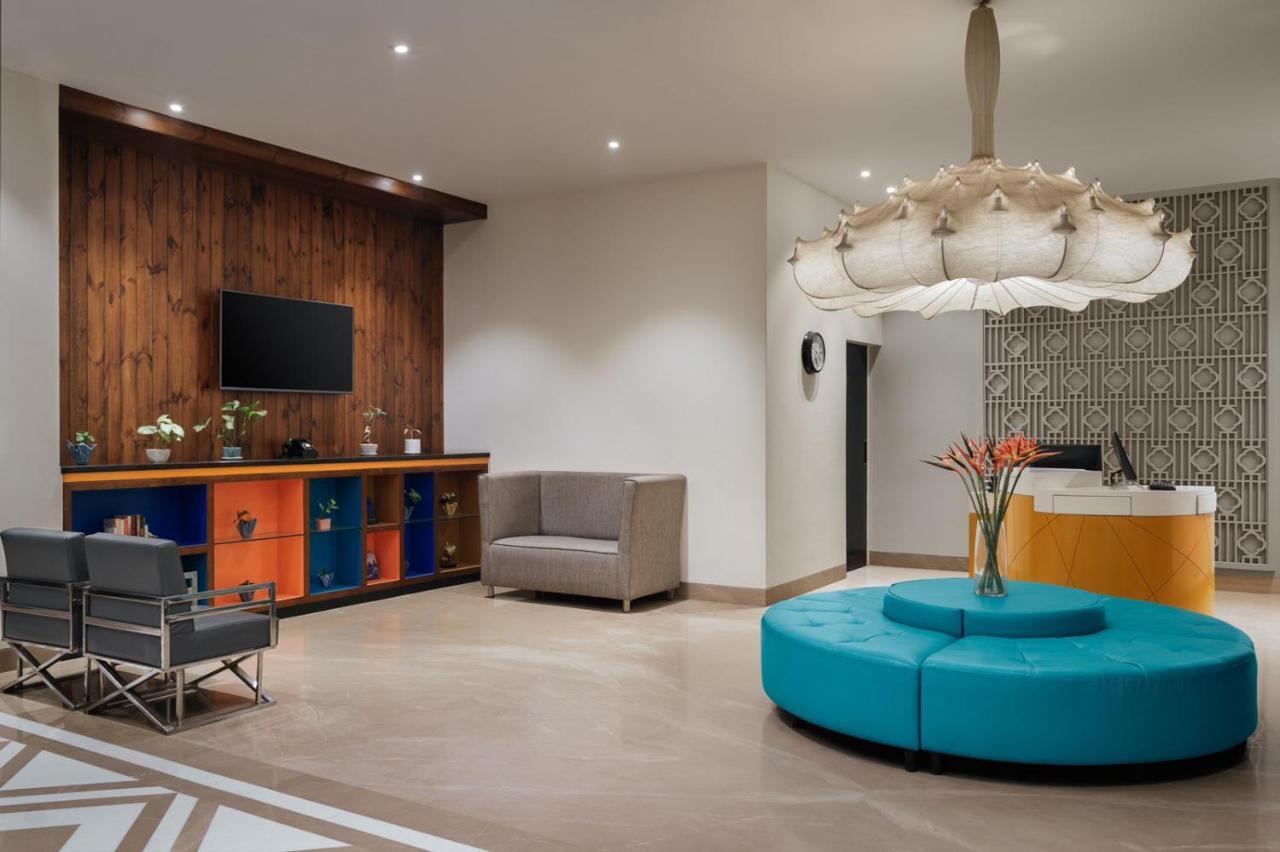 Golden Tulip City Centre Гургаон Екстериор снимка