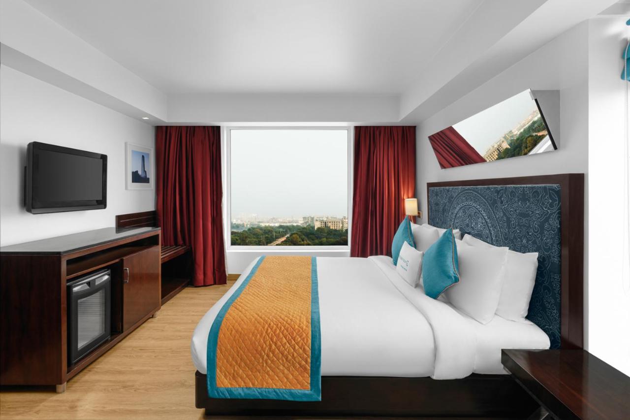 Golden Tulip City Centre Гургаон Екстериор снимка